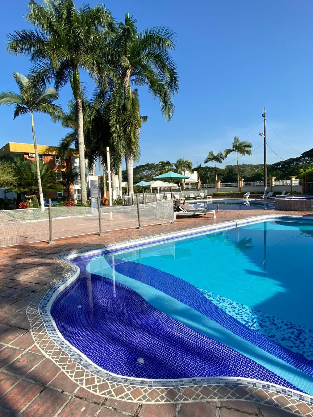 Hotel Villa Zaragoza מראה חיצוני תמונה
